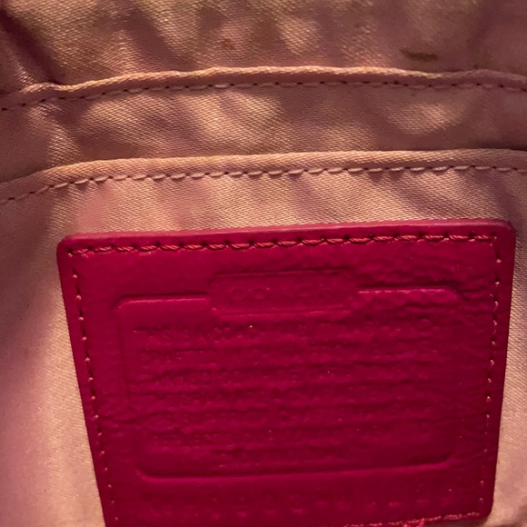 Coach fuchsia wristlet - Picture 2 of 5